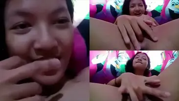Bocil Cantik Colok Memek Perawan poster